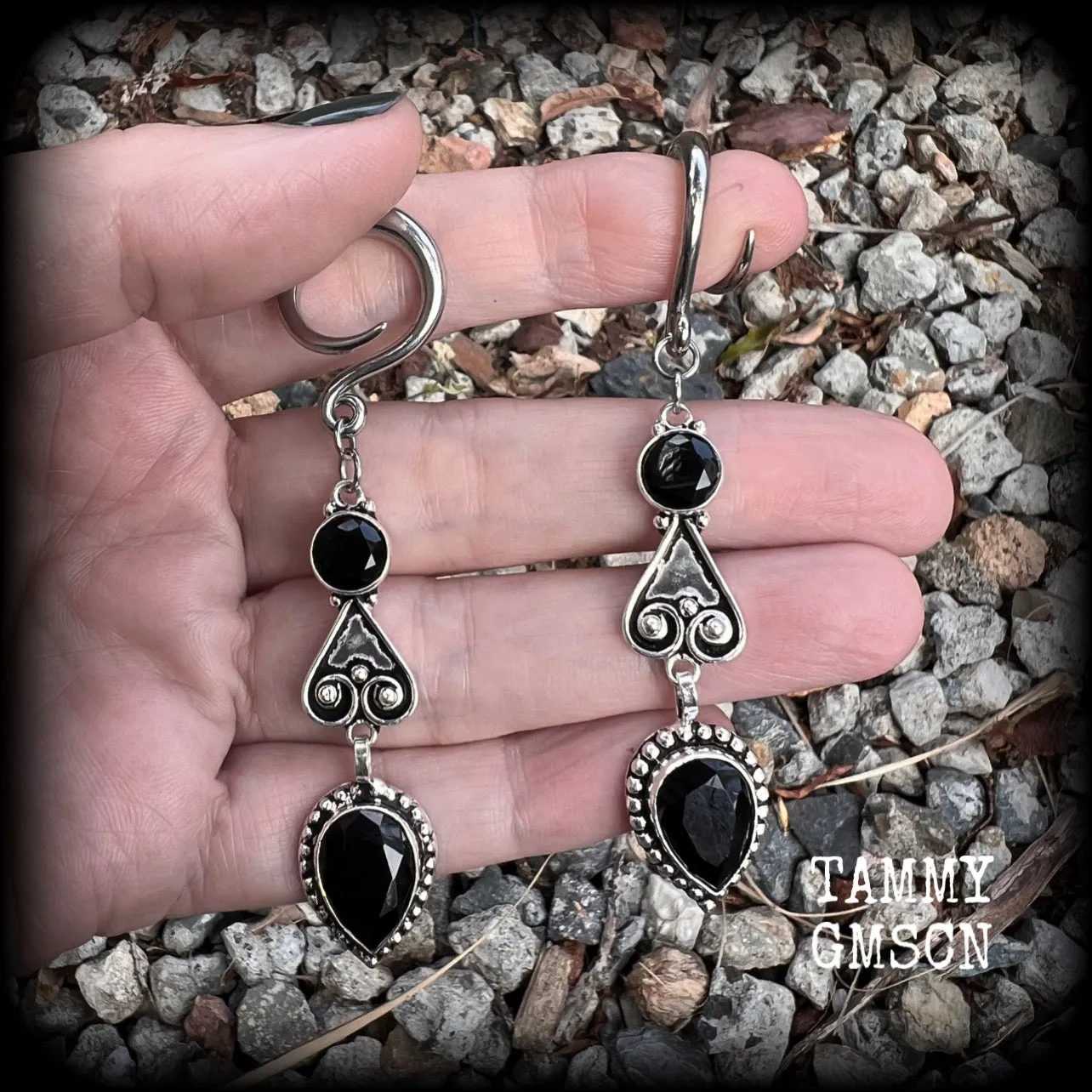 Black onyx gauged earrings-Gemstone ear gauges