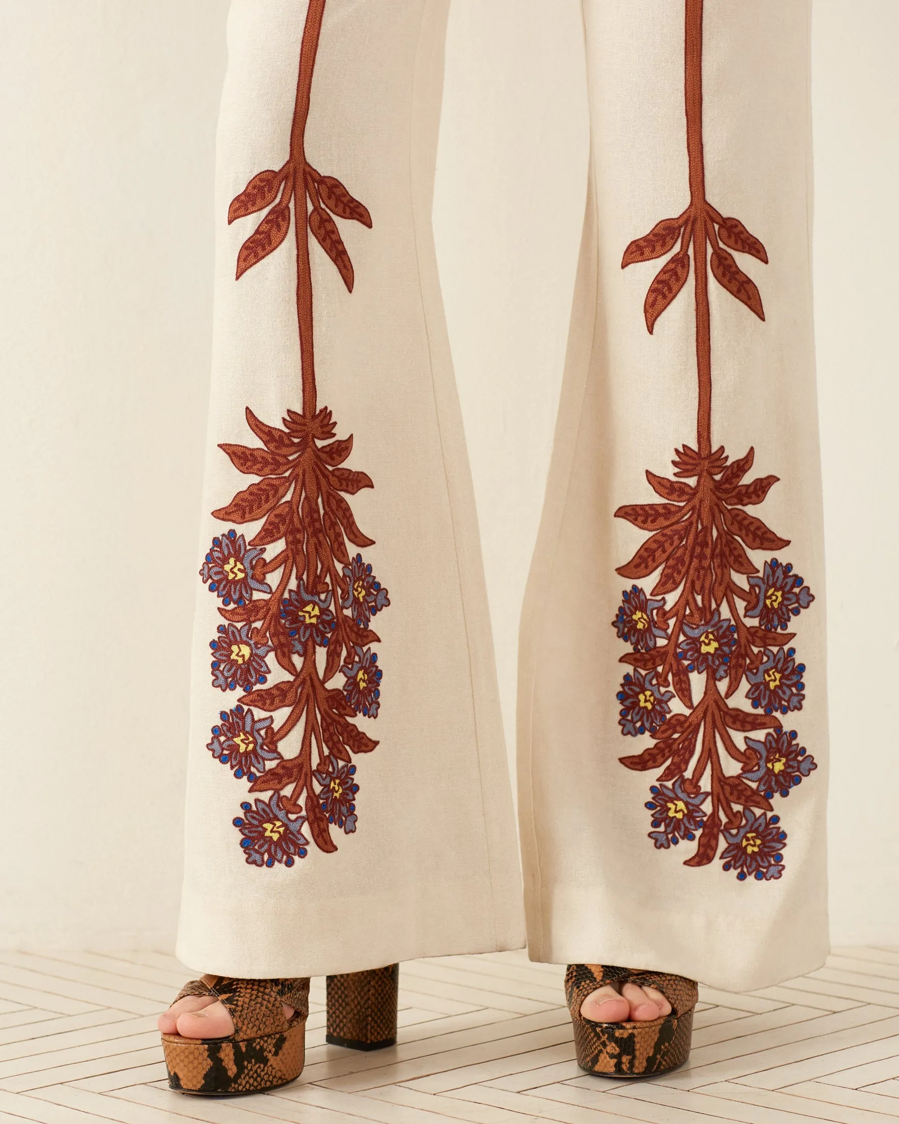 Charlie Waterlily Bloom Pant