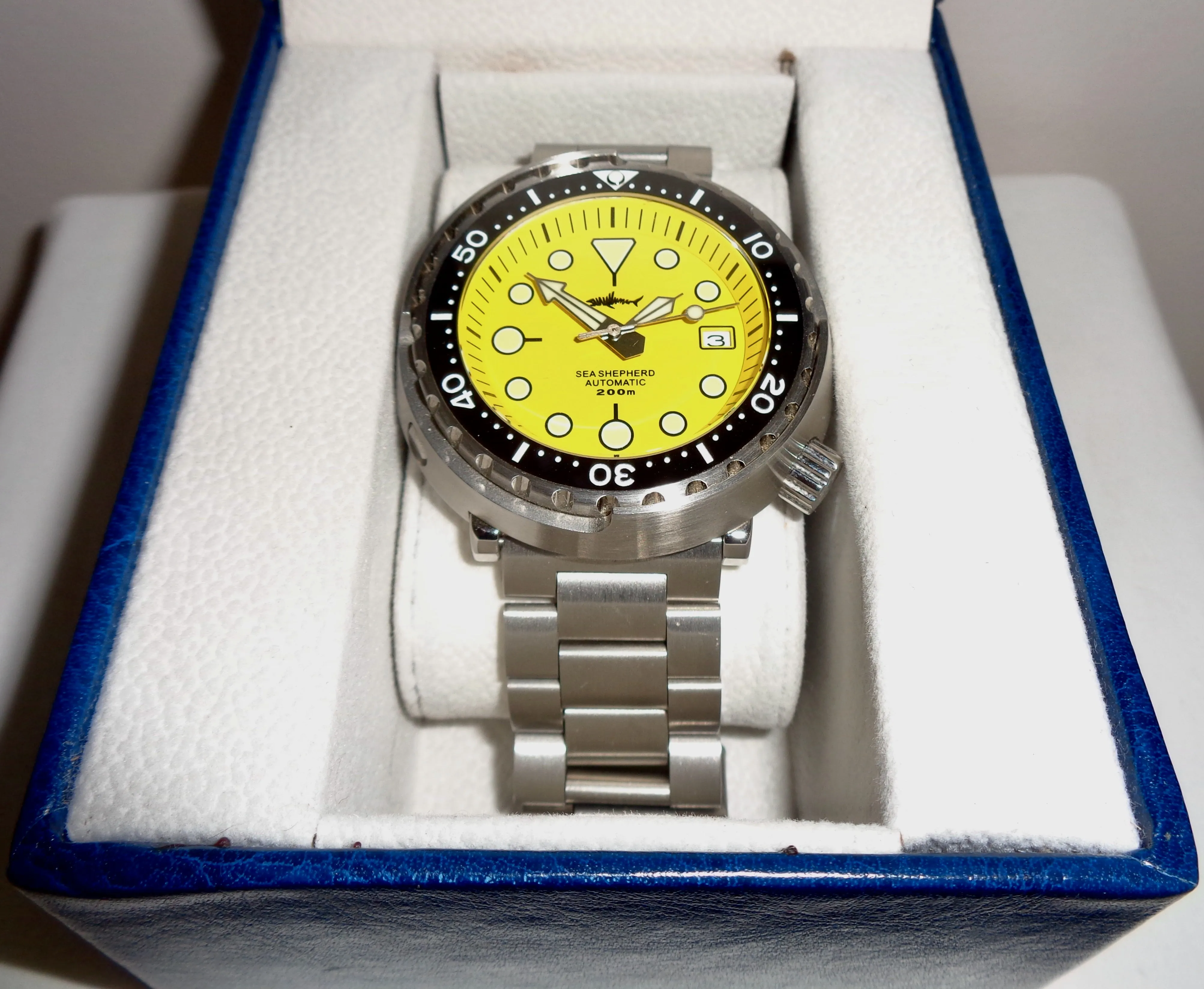 Heimdallr Sharkey Sea Shepherd Colourful Tuna Can Diver's Watch With Yellow Face And Stainless Steel Band