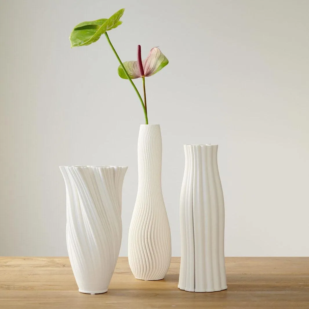 Ivy White Vase | 24cm