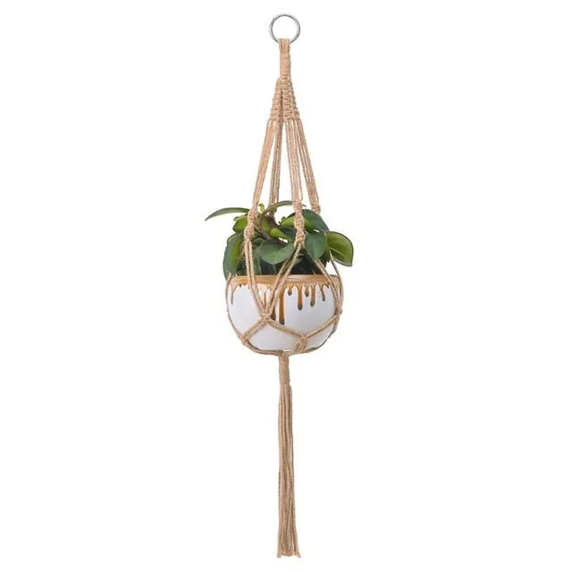 Macramé plant hangers