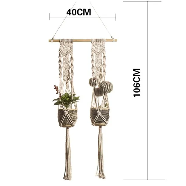 Macramé plant hangers