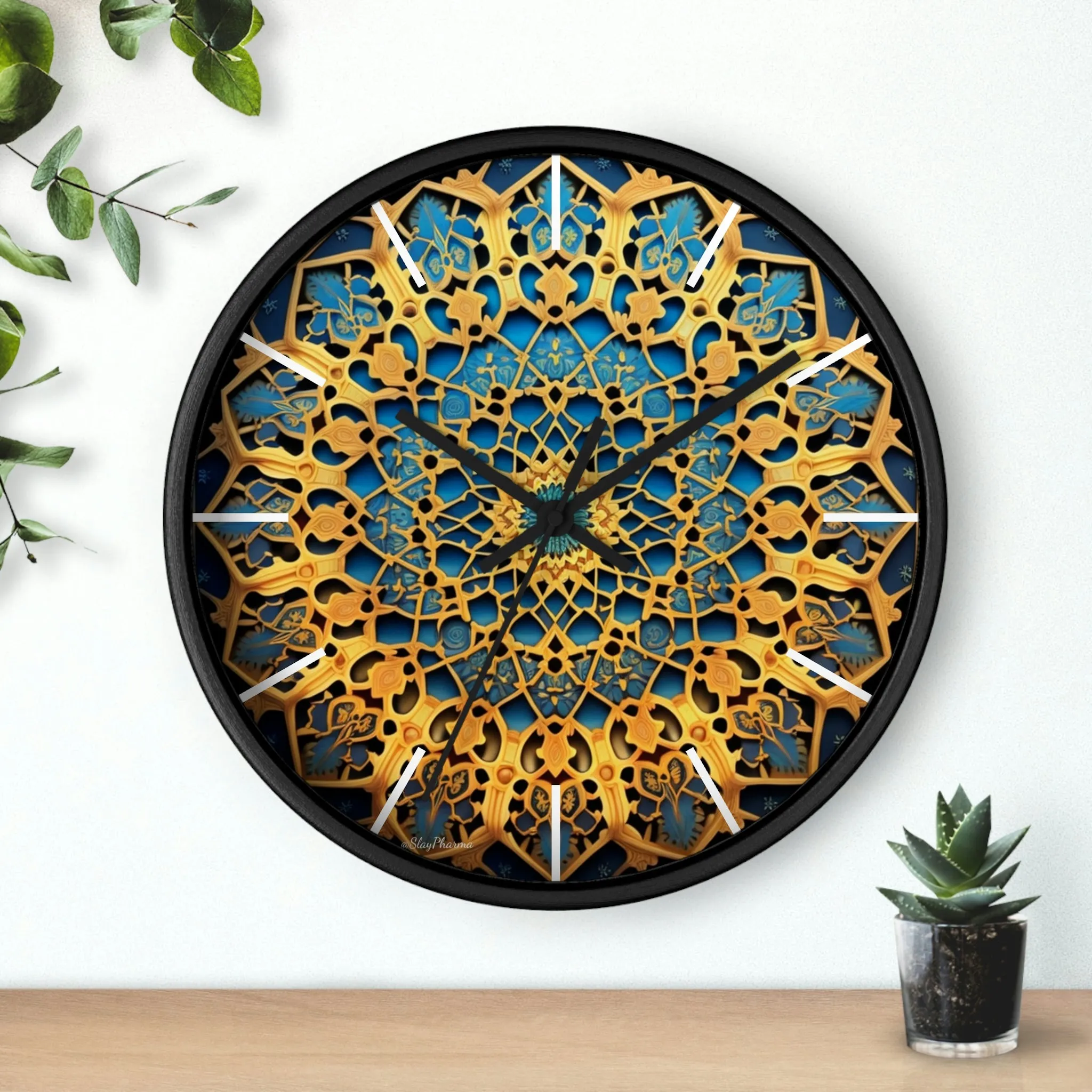 Muqarnas pattern Wall Clock w/ lines